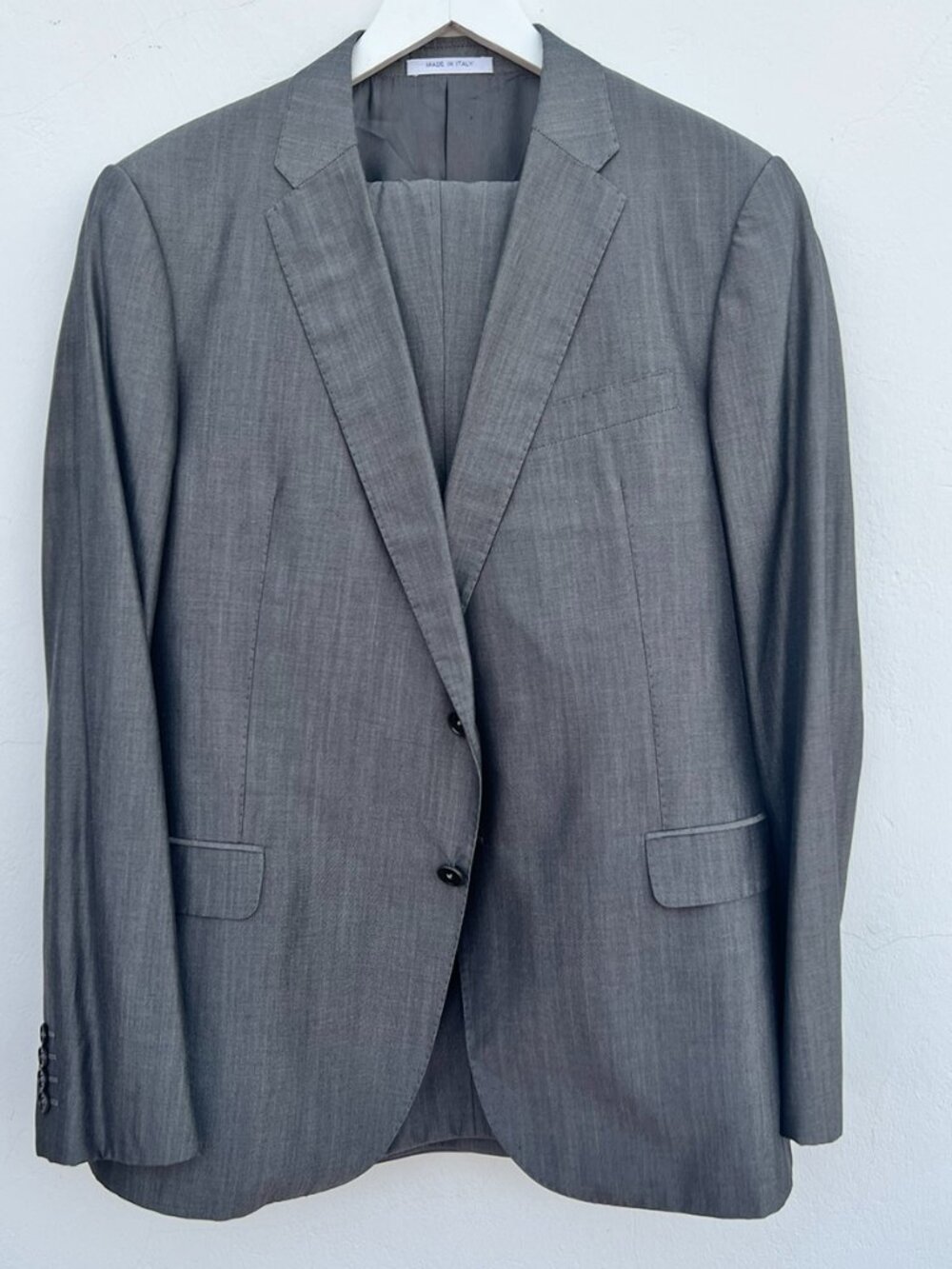 Authentic ARMANI COLLEZIONI M Line Gray Wool Blend 2-Piece Suit IT 54 fits US 42